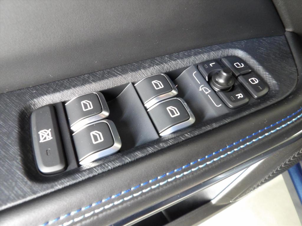 Lynk & Co 01 1.5td 261pk phev 7dcth