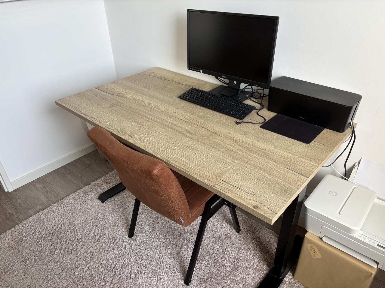 Elektrisch verstelbaar bureau