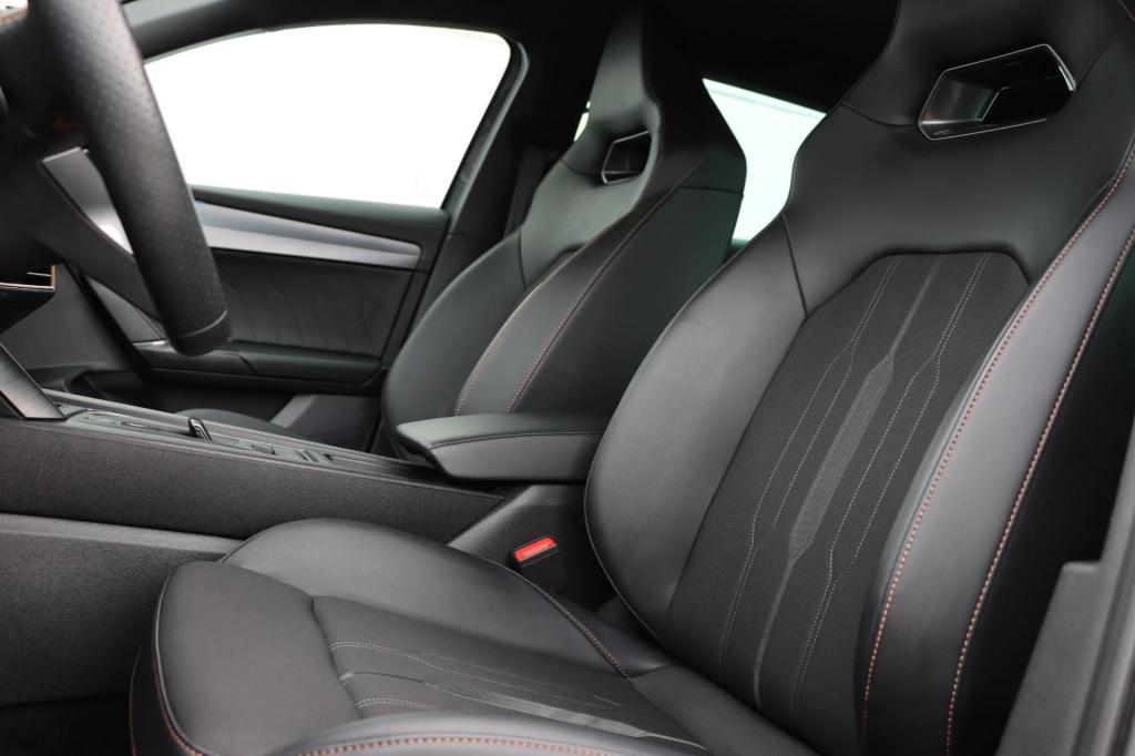 Cupra Leon Sportstourer 1.4 e-hybrid vz performance 245pk dsg6 | soh 98% |