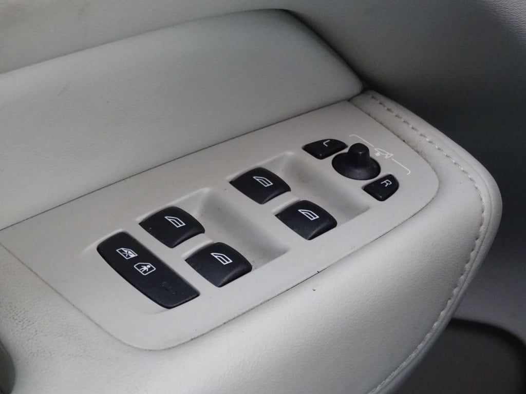 Volvo XC60 2.0 t8 twin engine awd inscription
