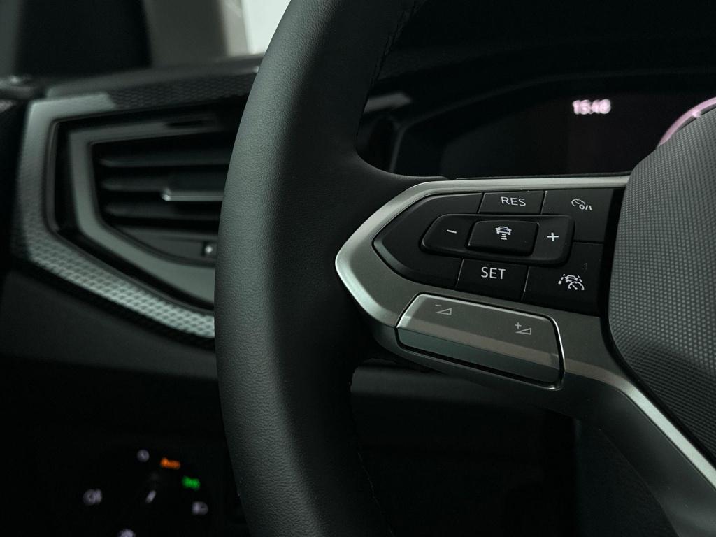 Volkswagen Polo 1.0 tsi life edition