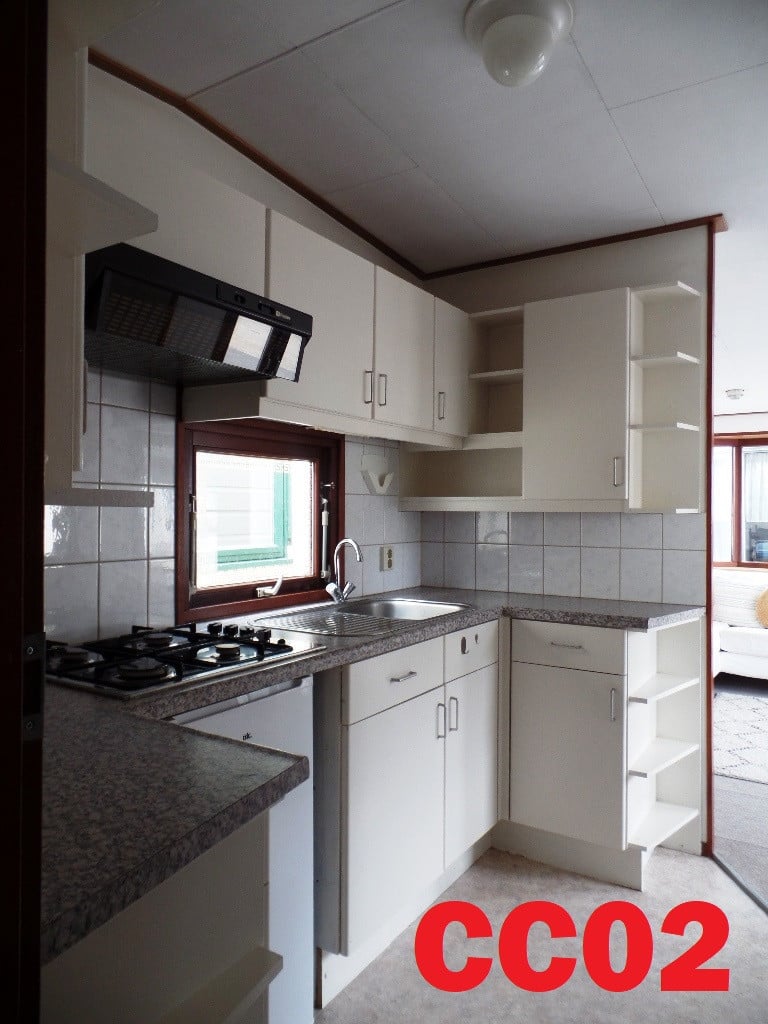 Spiegelchalets, stacaravans met gespiegelde indeling en 2 of 3 slk te koop