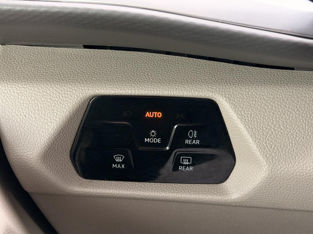 Volkswagen Multivan 1.4 ehybrid l2h1 7 persoons | acc | dab | standkachel |