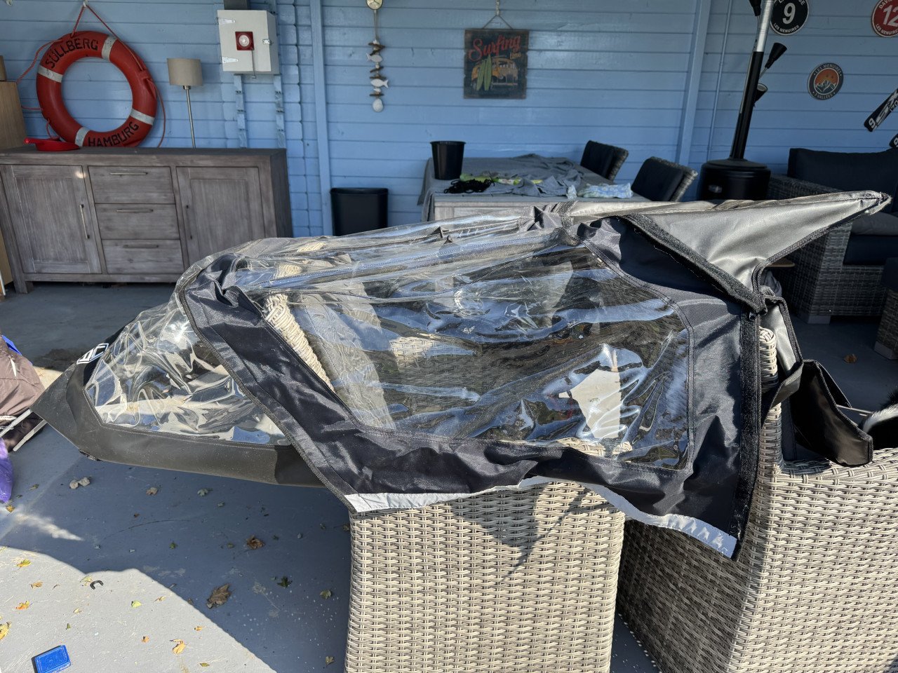 Urban Arrow Raincover