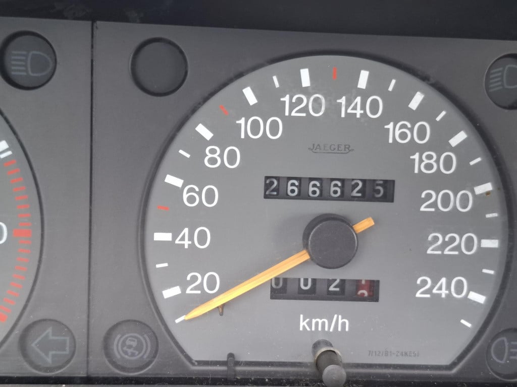 Citroen XM 2.0i 16v sx nieuwe apk okt. 2027!