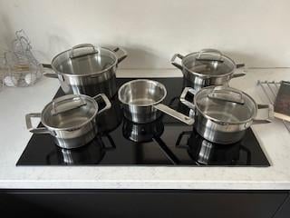 5 delige Pannenset van het merk BK