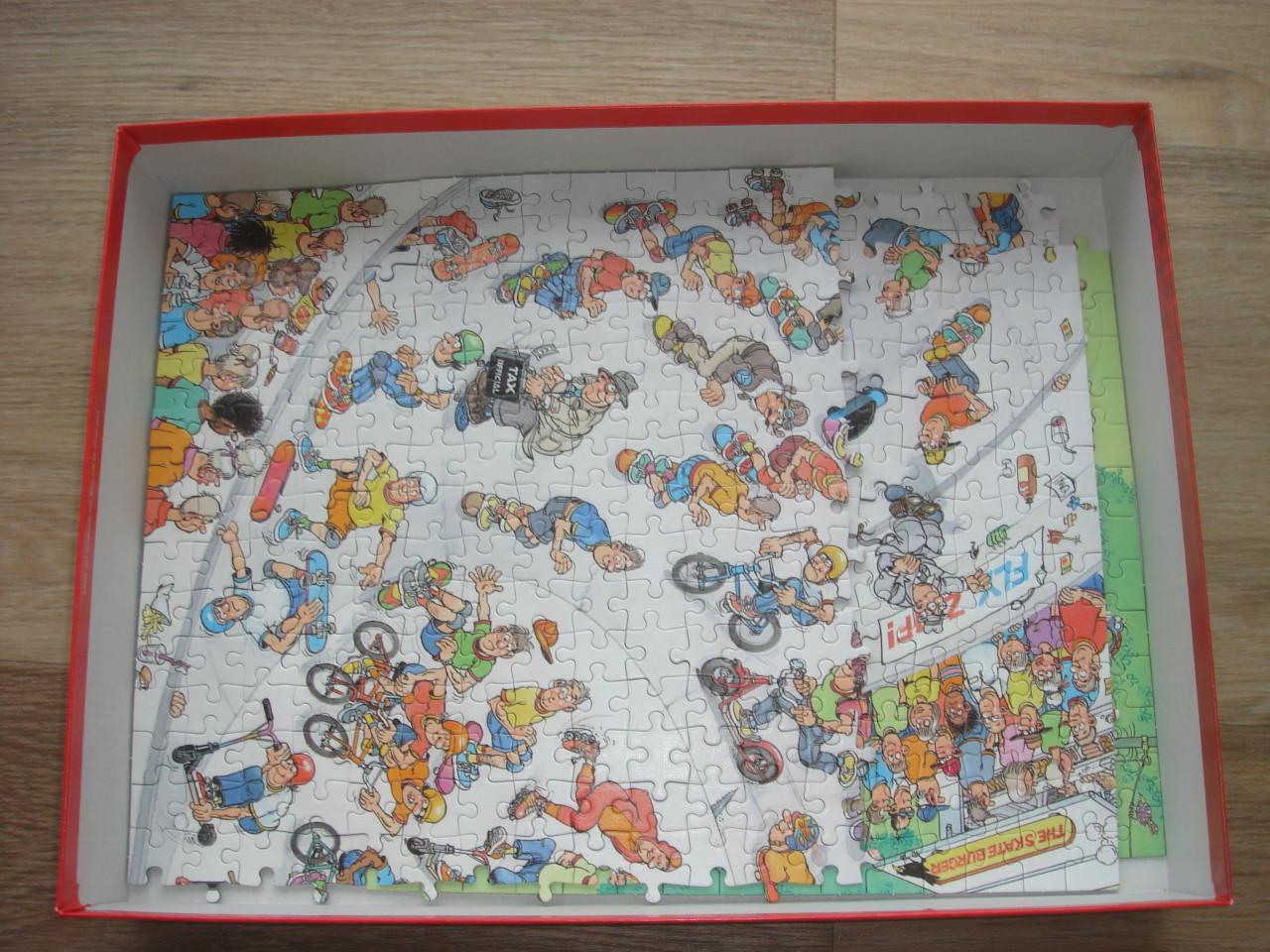 Te koop Complete /Nette Jan van Haasteren puzzel Skateboarden in de bowl