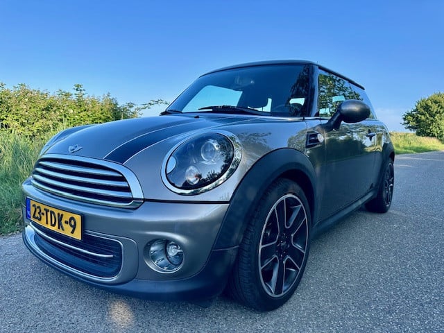Mini One 1.6 bouwjaar 2012, airco, lm velgen