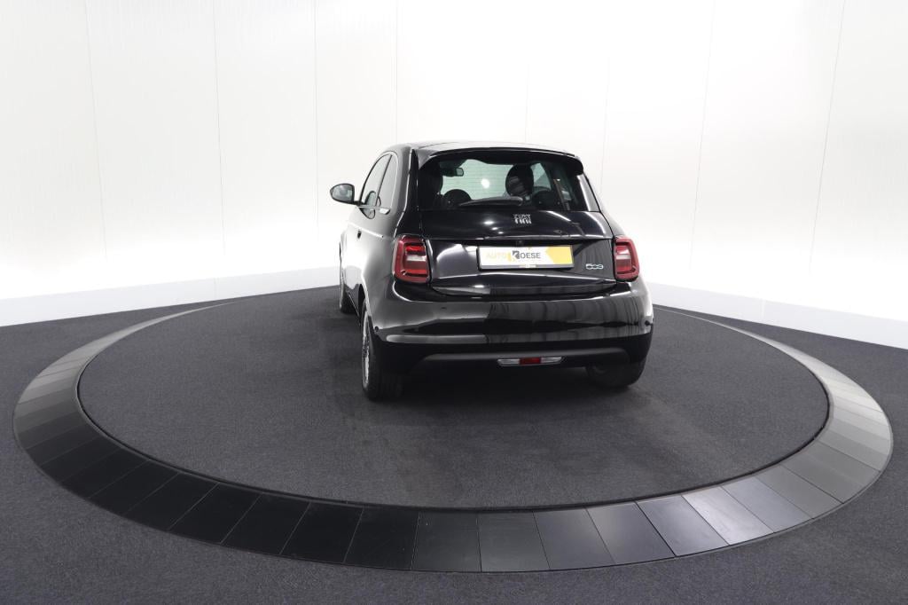 Fiat 500 icon 42 kwh | soh 95,7% | convenience pack | camera | dodehoekdete