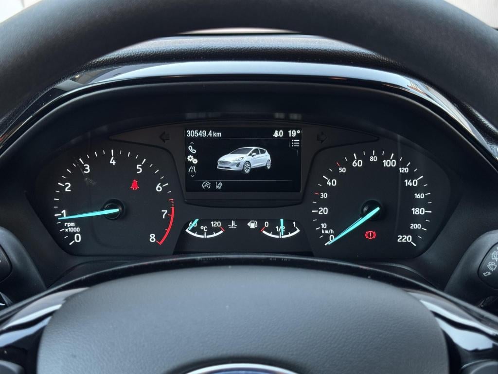 Ford Fiesta 1.0 ecoboost connected nl-auto, groot navischerm!