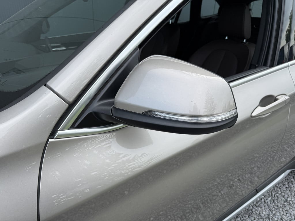 BMW X1 x-drive20i automaat high executive