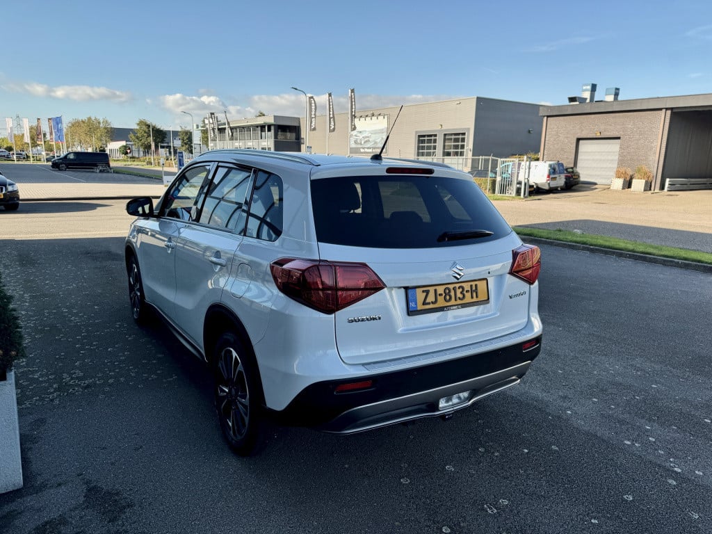 Suzuki Vitara 1.4 boosterjet stijl navi ecc cruise pano dak