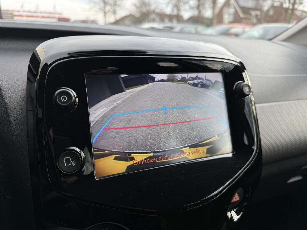 Peugeot 108 1.0 e-vti allure // apple carplay // android auto //