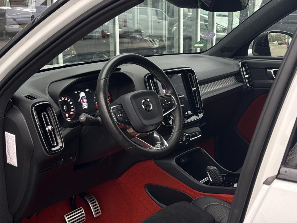 Volvo XC40 1.5 t3 r-design | nl-auto | btw | pano | parel lak | stoelverw.