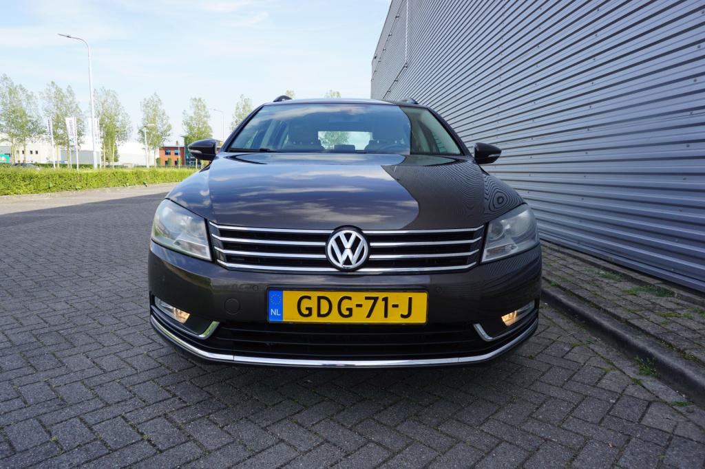 Volkswagen Passat variant 1.4 tsi highline bluemotion automaat - climate / 