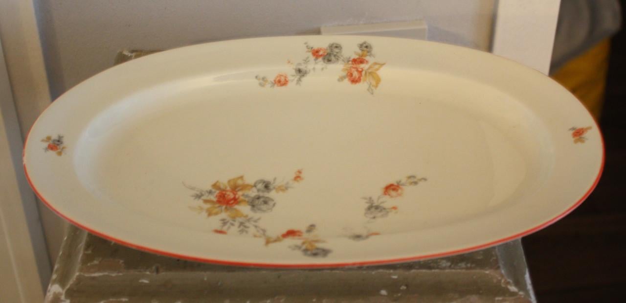 Schaal met bloemen print