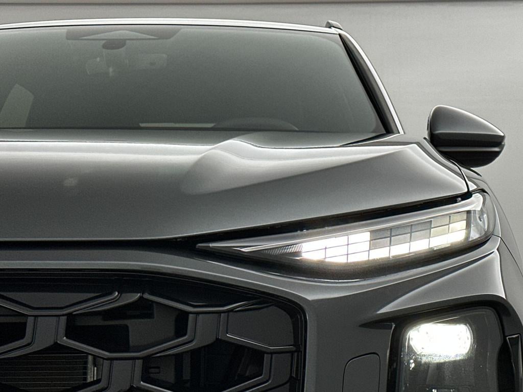 Audi Q3 s edition e-hybrid 200 kw / 272 pk hatchback 6 ver