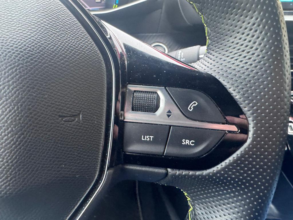 Peugeot 208 ev gt pack 50 kwh