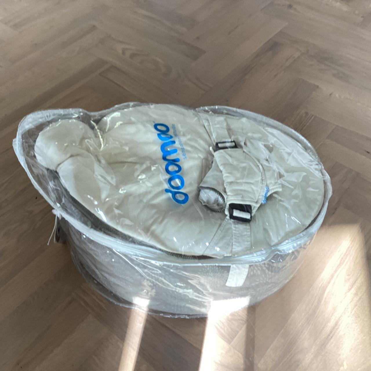 Baby nestje ligbed Nieuwstaat!