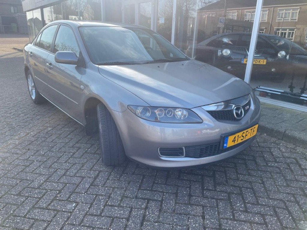 Mazda 6 2.0i