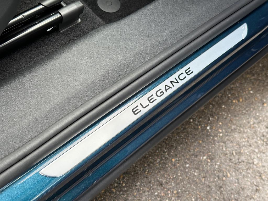 Volkswagen Tiguan 1.5 ehybrid elegance 204pk | trekhaak | 360 camera | dode