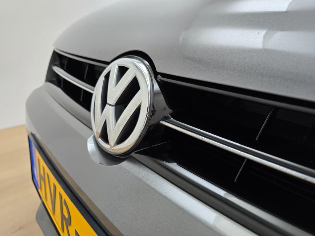 Volkswagen Polo occasion 1.2 tsi highline automaat met sportieve look | cru