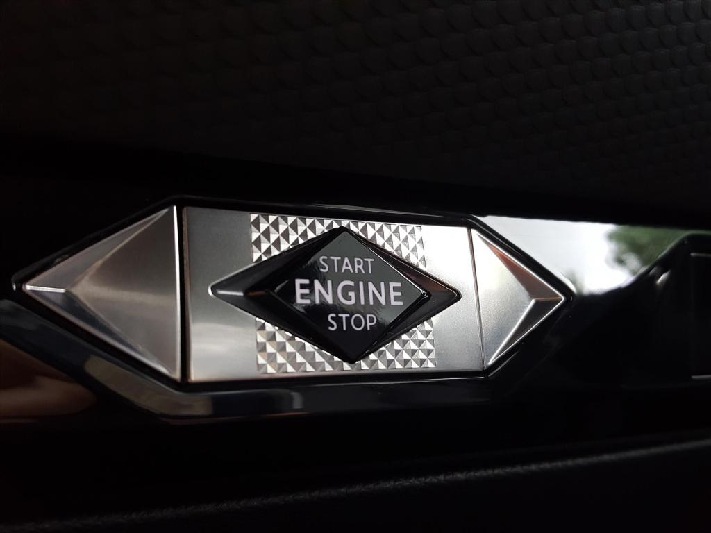 Ds Ds 4 1.6 e-tense hybride-autom trocadero navi | cruise & climate control