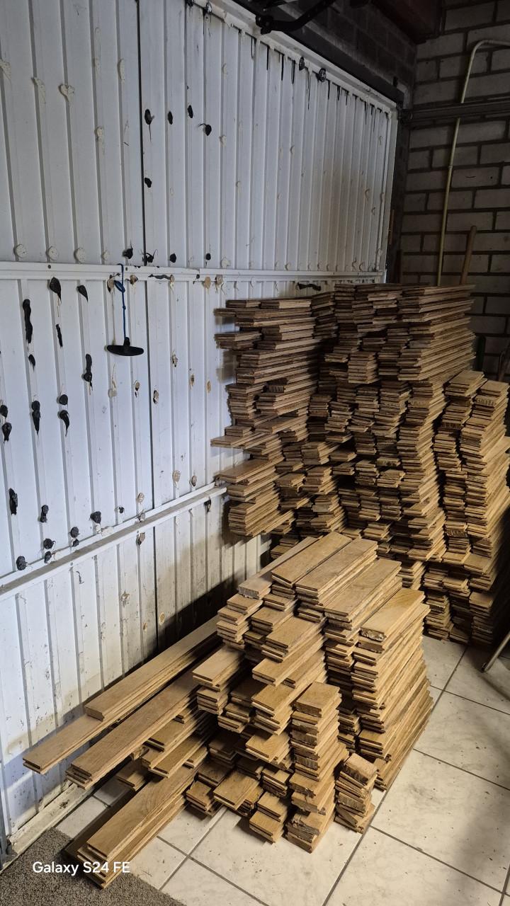 Massief rustiek eiken vloer