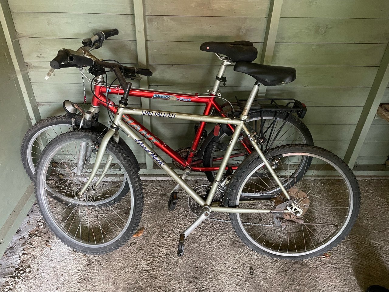 2 mountainbikes (opknappers)