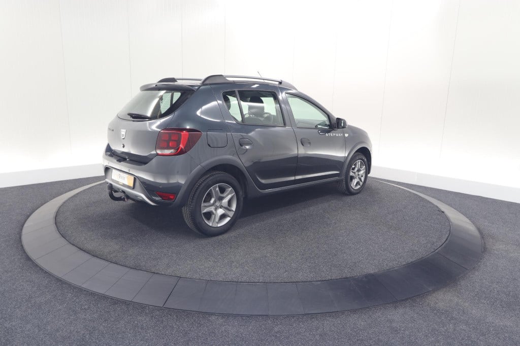 Dacia Sandero Stepway tce 90 sl automaat | trekhaak | camera | navigatie