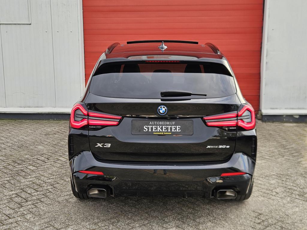 BMW X3 xdrive30e high executive m-sport | pano | acc | head-up | rijklaar i