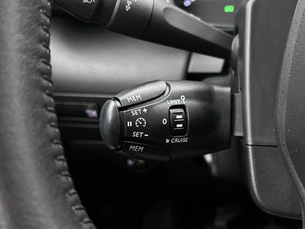 Citroen C3 Aircross 110 pk shine | rijklaar | keyless entry | camera achter
