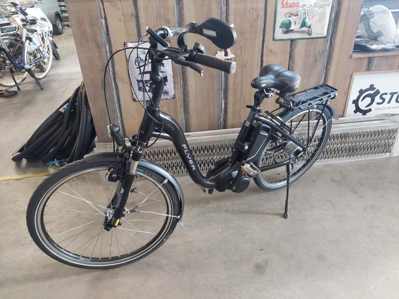 Flyer C+ lage instap fiets