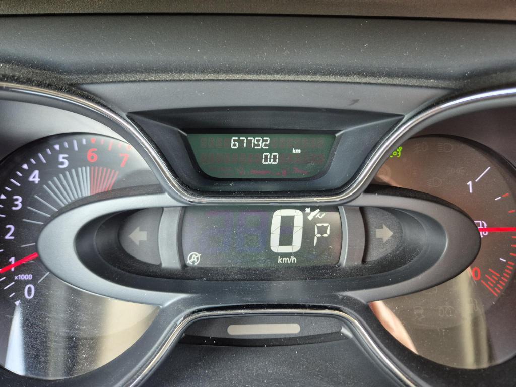 Renault Captur tce 120 edc automaat dynamique all season banden, camera, tr