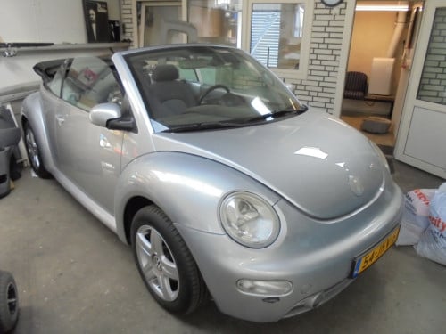 New Beetle Cabriolet 1.4 leuke auto €1650 ZO MEENEMEN wij nemen afschijdt