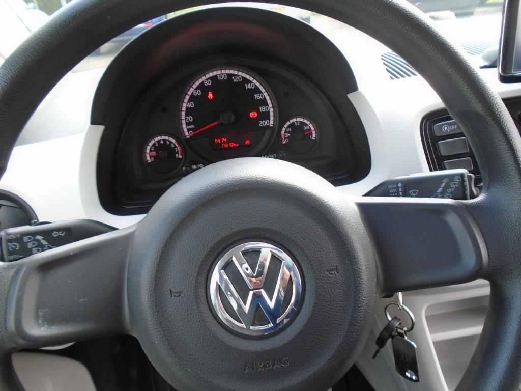 Volkswagen UP! up 1.0 move bluem.