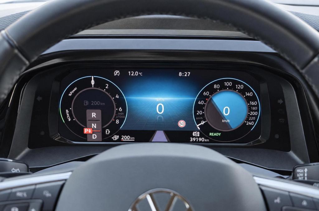 Volkswagen Multivan 1.4 ehybrid l2h1 life 218pk dsg6 | soh 93,2%