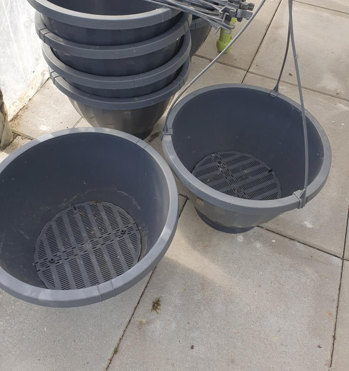 Planten (hang)potten met water reservoir