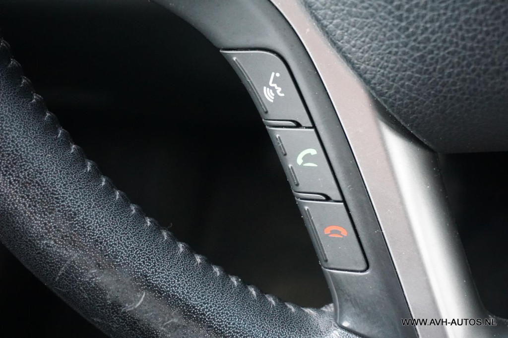 Hyundai I40 wagon 1.6 gdi blue business edition