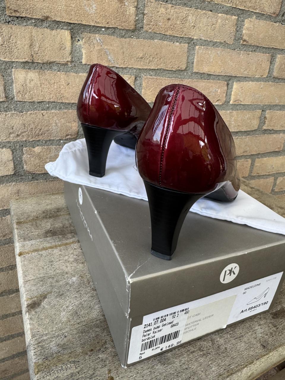 Peter Kaiser pumps