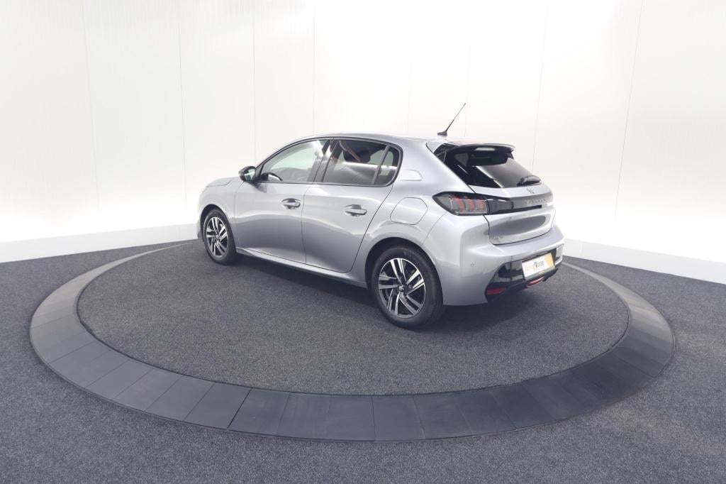Peugeot 208 puretech 100 allure pack | camera | apple carplay | parkeersens