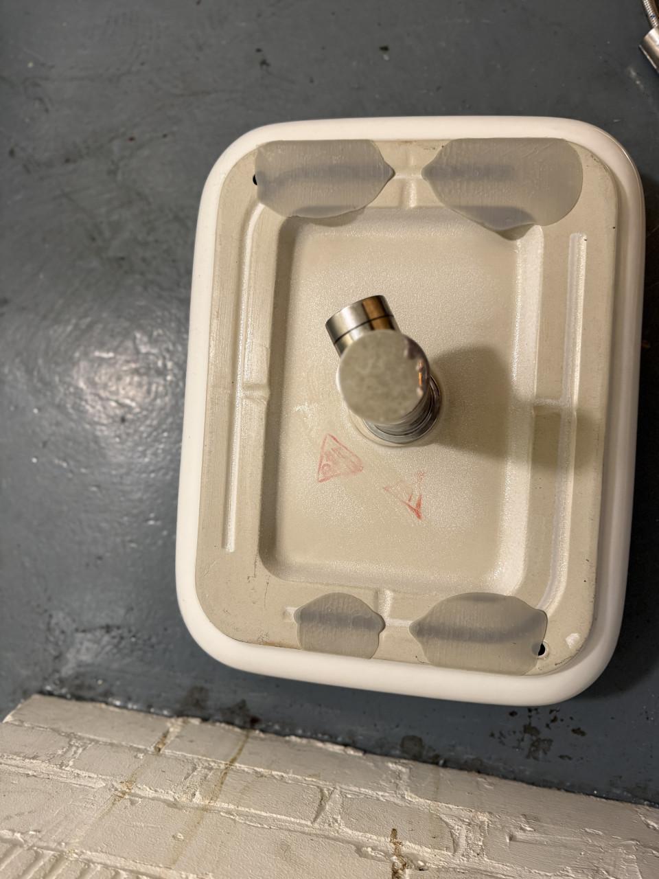 Complete wastafel met kraan