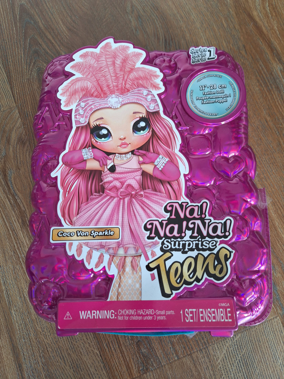Na! Na! Na! Surprise Teens Fashion Pop, Coco von Sparkle