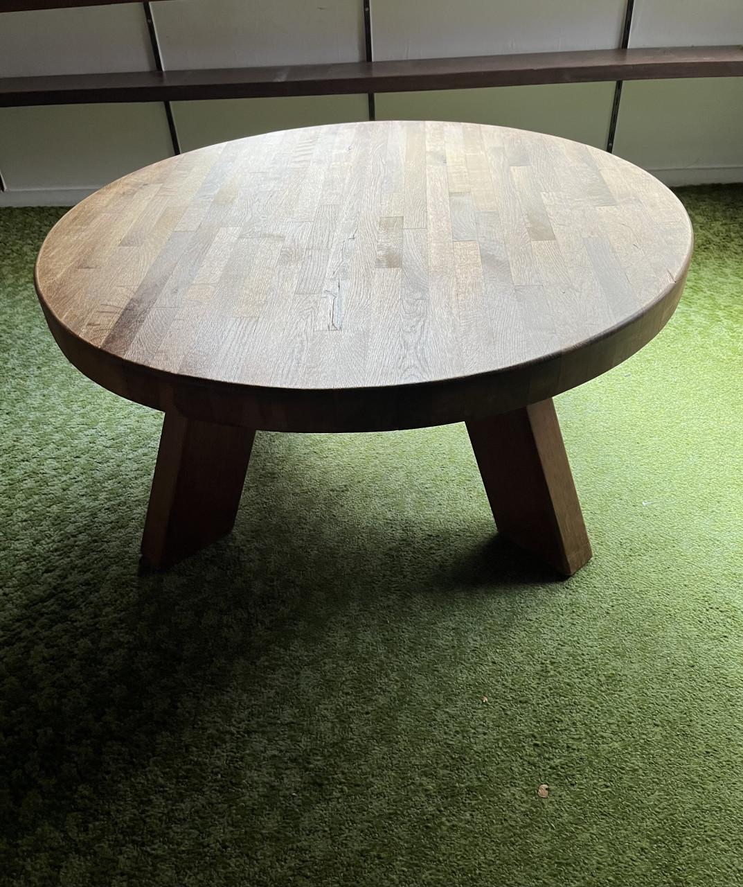 Ronde eiken salontafel
