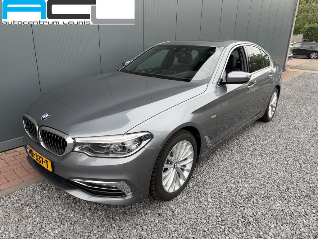 BMW 5 Serie 530i xdrive automaat high executive sedan