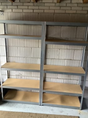 Te koop stellingkasten