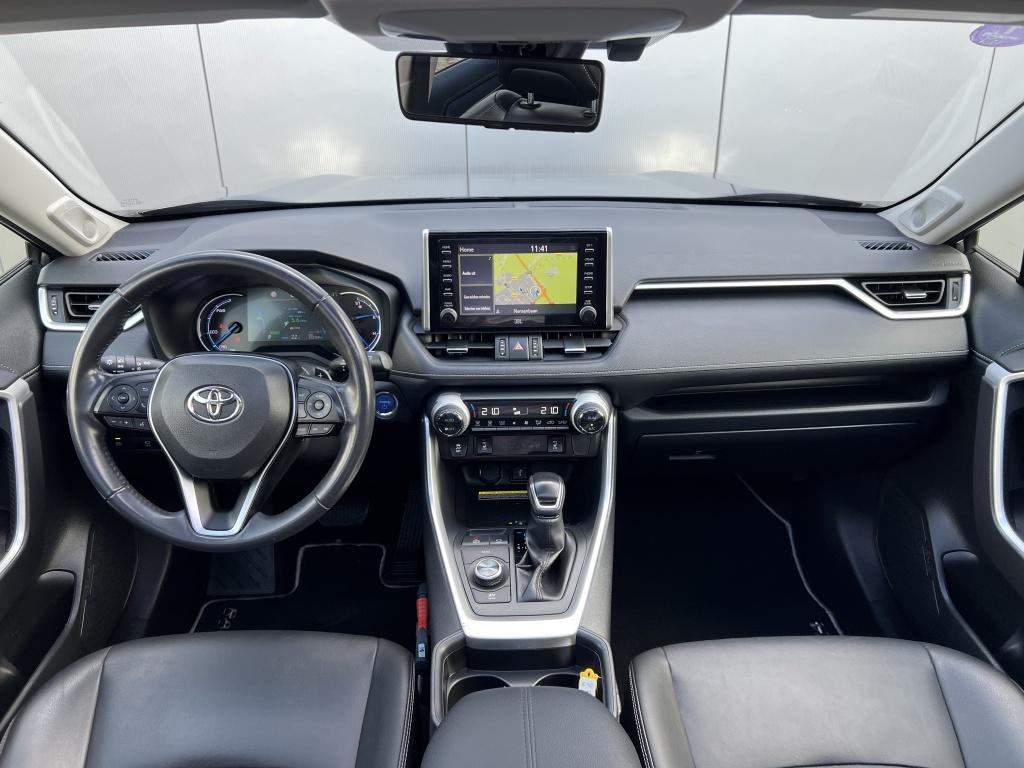 Toyota Rav4 2.5 hybrid awd exec. | trekhaak | panodak |