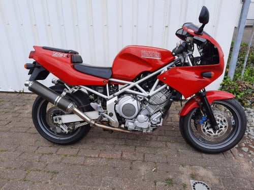 Yamaha TRX850 uit 2000