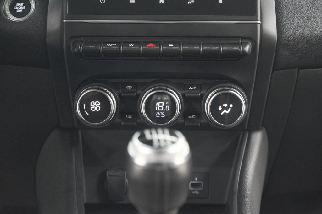 Renault Captur tce 90 intens | camera | navigatie | parkeersensoren | apple