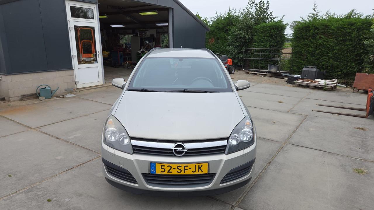 Mooie Opel Astra station met hele jaar APK!!!